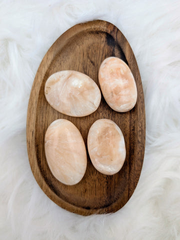 Stilbite Palm Stones