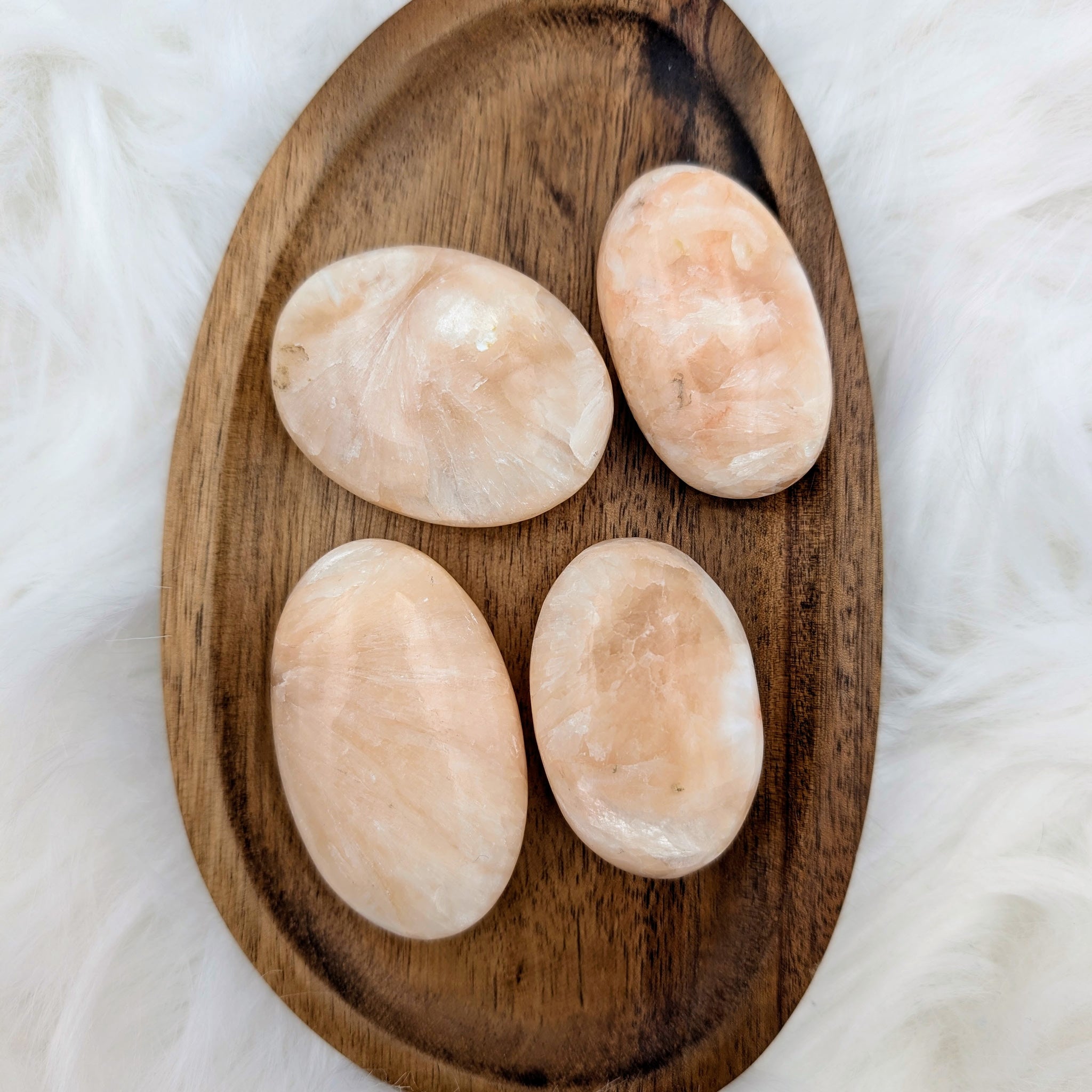 Stilbite Palm Stones