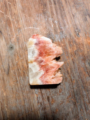 Aragonite Raw Edge Tower