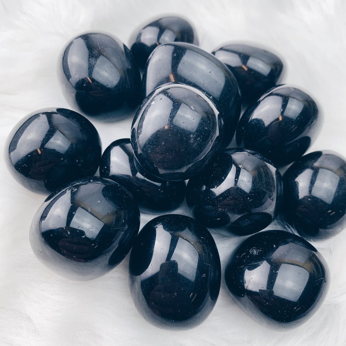 Obsidian Tumbled Stone (950) - The Bead Shoppe & Enclave Gems