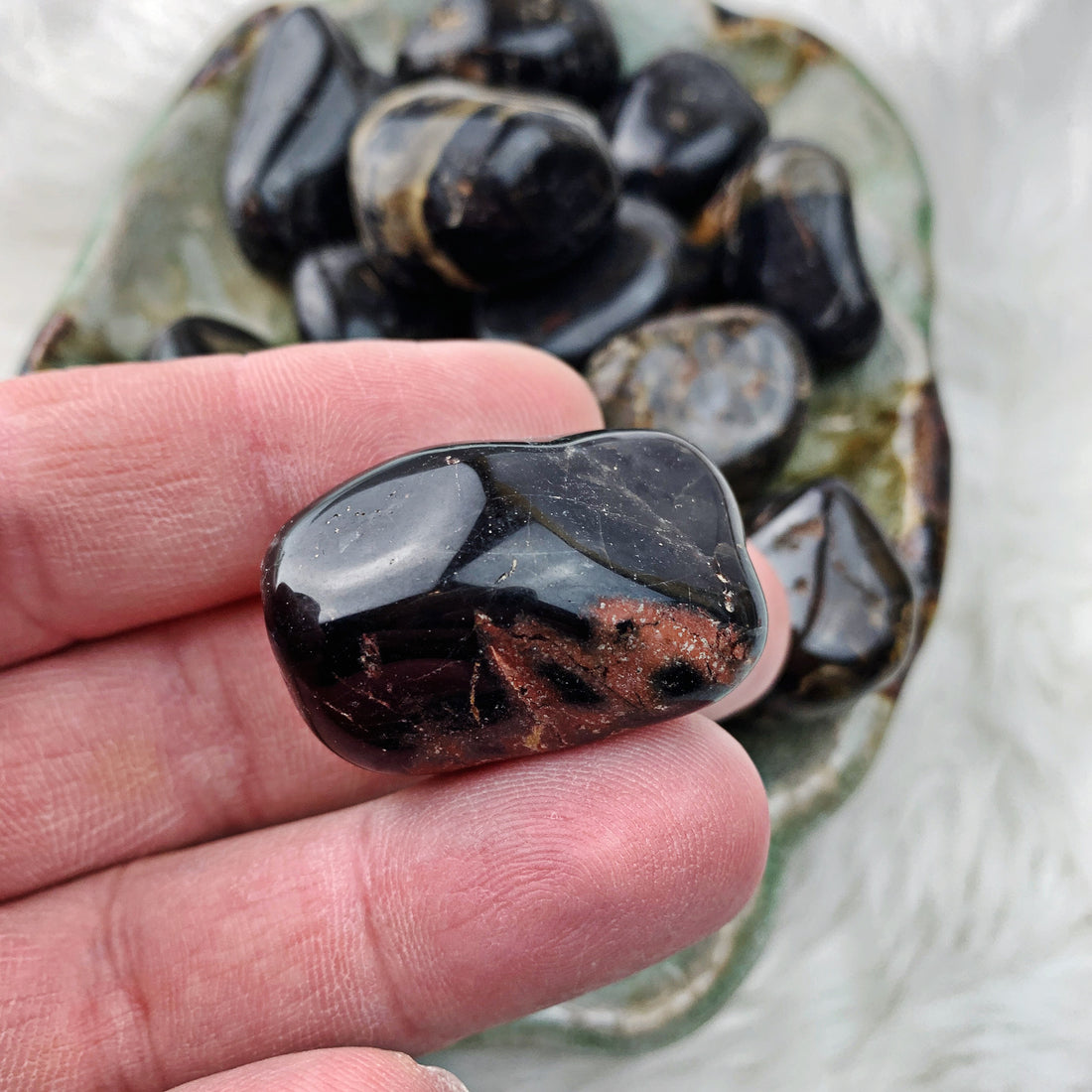 Onyx Tumbled Stone (917) - The Bead Shoppe