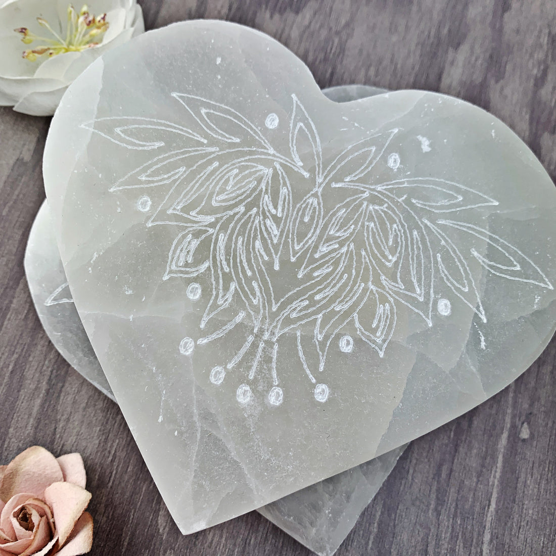 Selenite Heart Charging Plate (897) - The Bead Shoppe