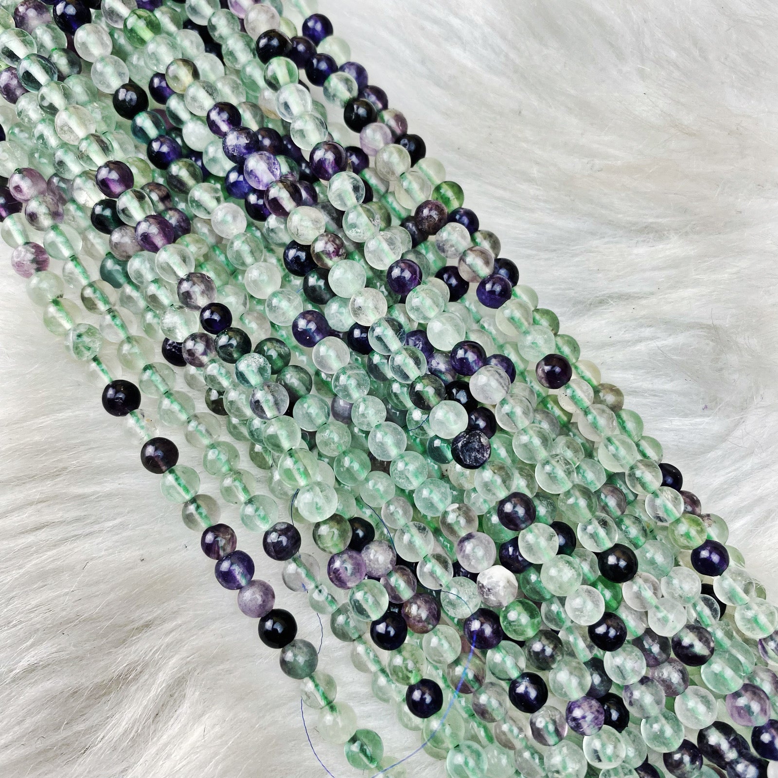 Fluorite 4 mm - The Bead N Crystal & Enclave Gems