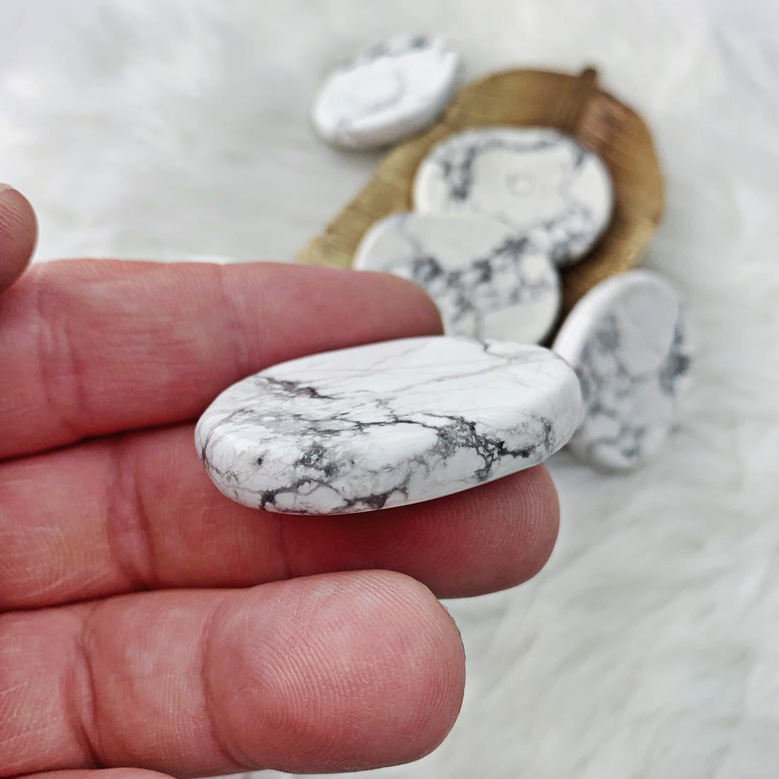 Howlite Palm Stone (846) - The Bead Shoppe