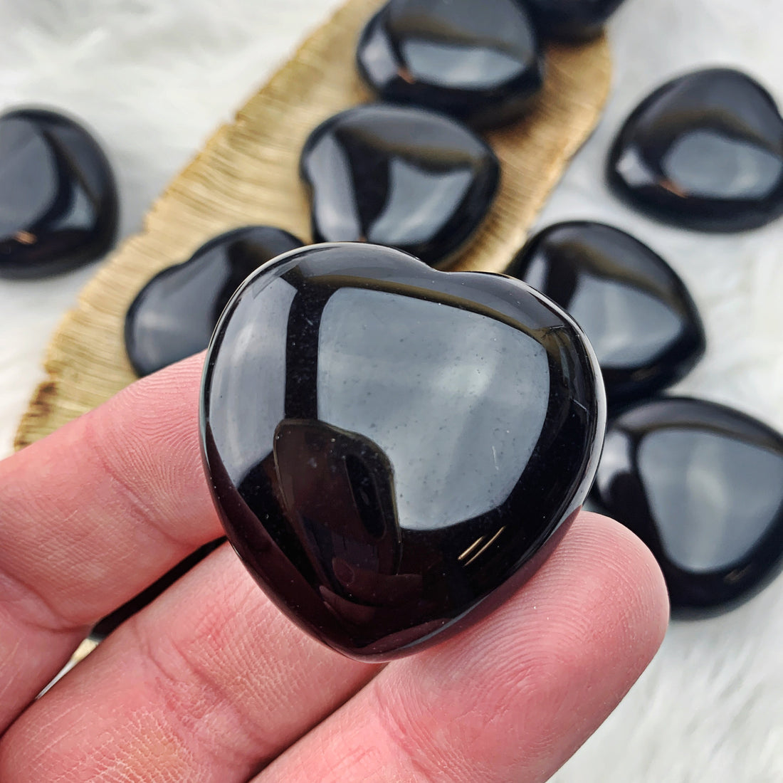 Obsidian Heart (850) - The Bead Shoppe