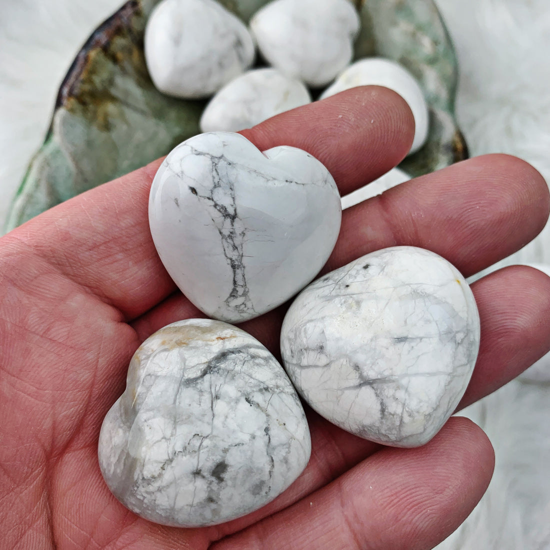 Howlite Heart (859) - The Bead Shoppe